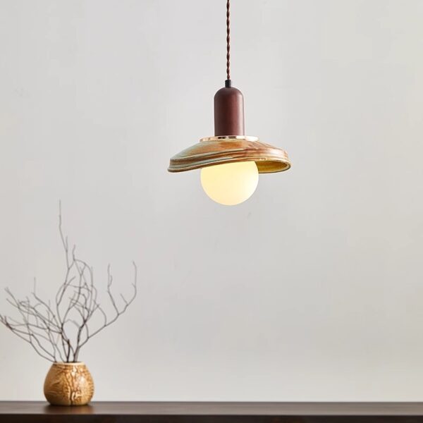 Ceramic Wooden Chandelier with Metal Accents - 图片 2