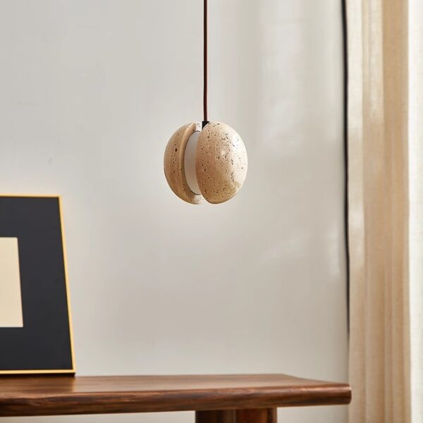 Vintage Distressed Resin Chandelier - 图片 4