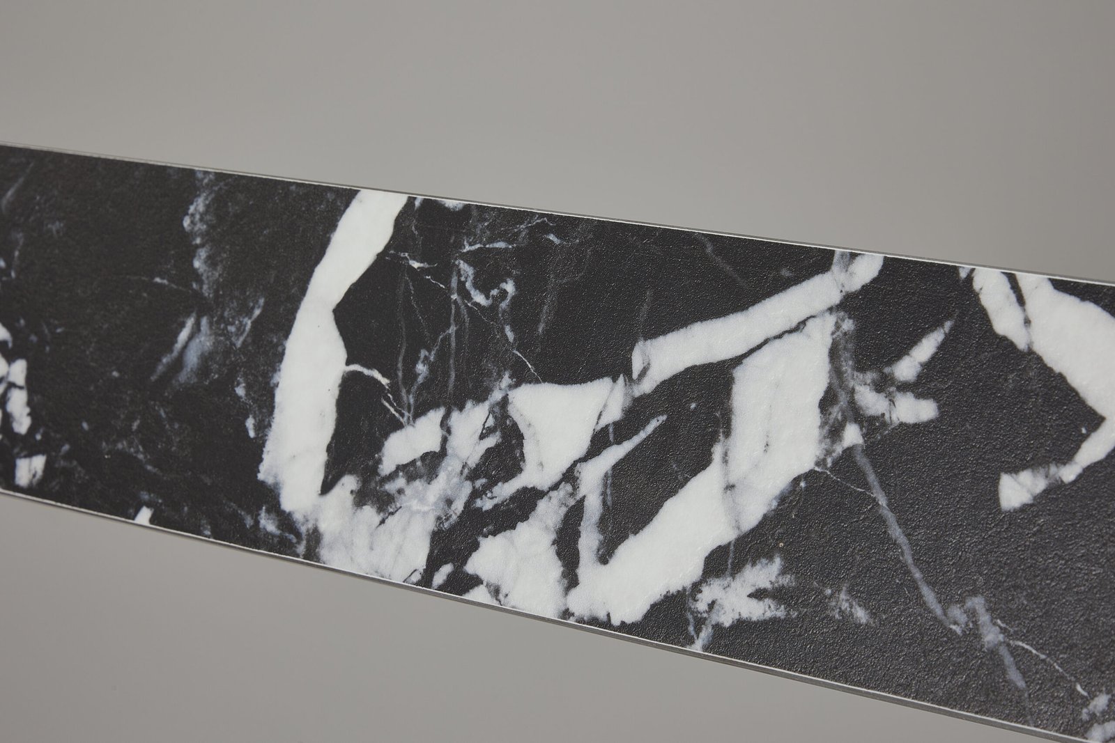 High-resolution marble-effect detail for lighting collection development